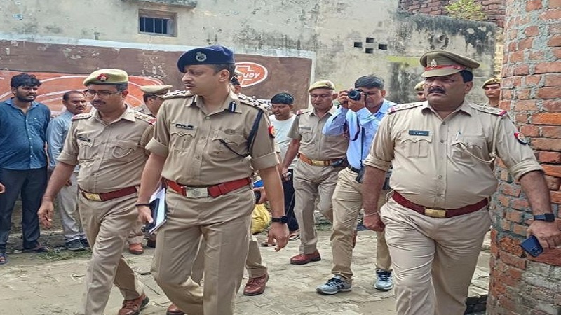 double murder in amroha, mother and daughter brutally murdered while sleeping