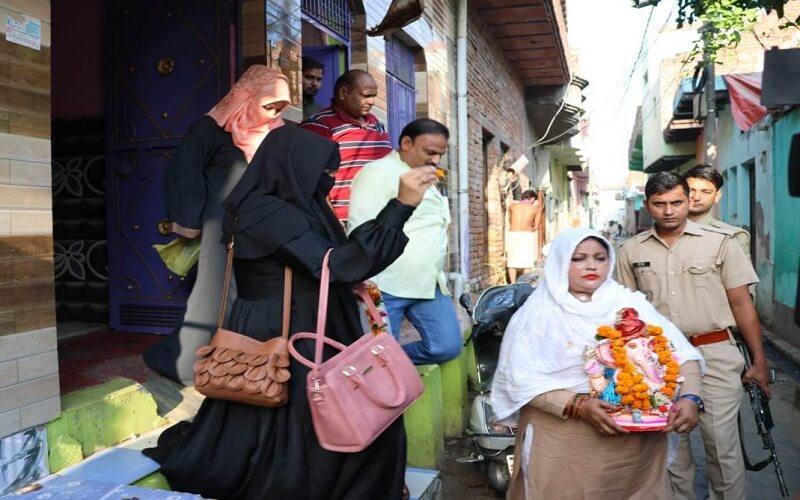 UP : Ruby Asif Khan did Ganesh idol, said, I am not afraid of anyone