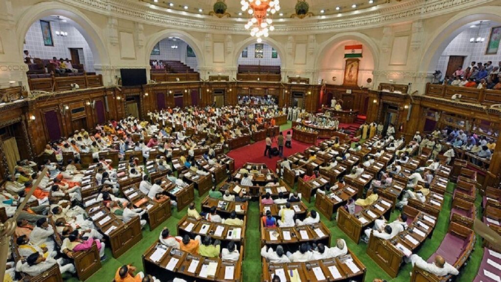 History will be created in UP assembly today, special session for women