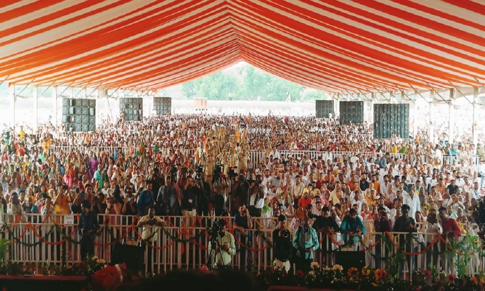 Kanpur Countryside : Nitin Gadkari reached Kanchausi said, our life is dedicated to nation