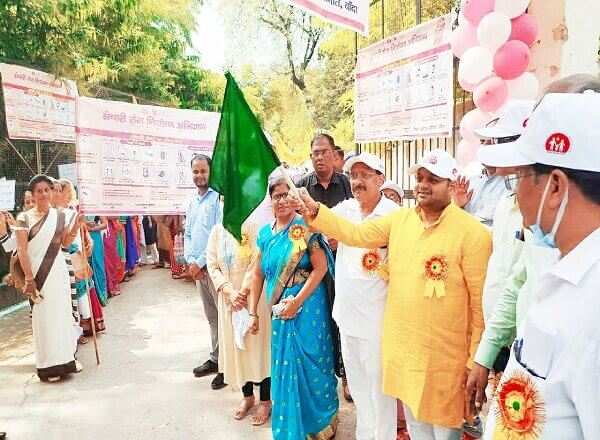 बांदा : संचारी रोग नियंत्रण अभियान का शुभारंभ, रजत सेठ ने दिखाई हरी झंडी