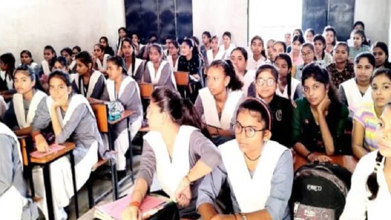 Banda : Tips to prevent mental diseases to girl students