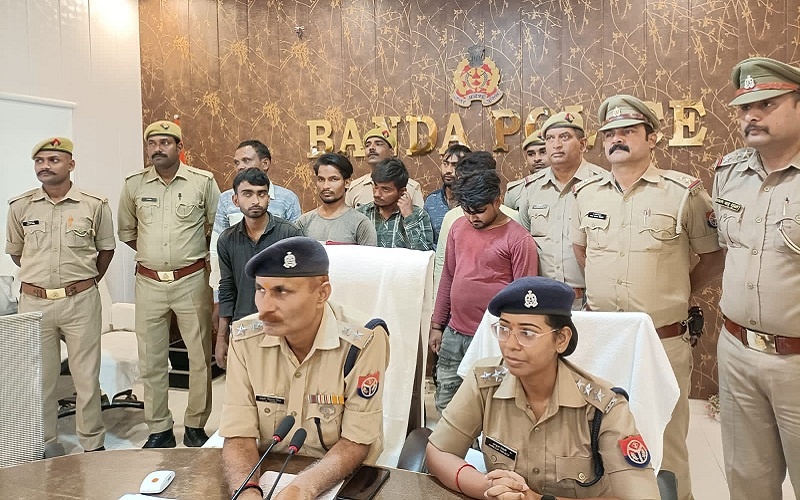 Big disclosure of bike thefts in Banda Medical College, watchman turned out to be kingpin of thieves