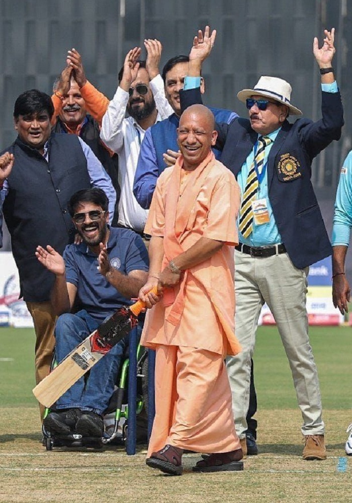 CM Yogi tried his hand in cricket, launched disabled T20 cricket