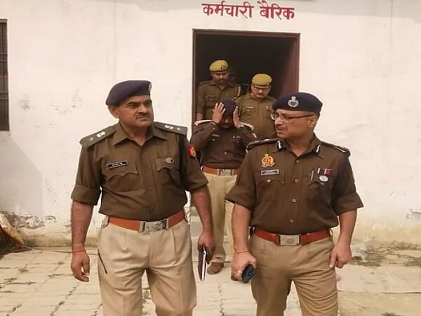 Kanpur : Theft in police post, thieves took away pistol-cartridge and uniform of inspector