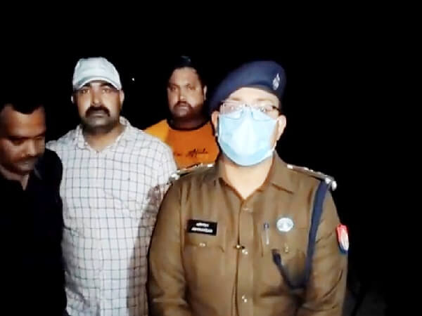 Double Murder in Banda : Two killed - two injured, one accused also injured by police bullets