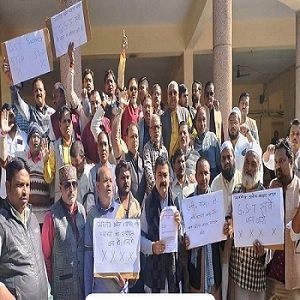 Banda : Traders demand ban on statewide GST survey